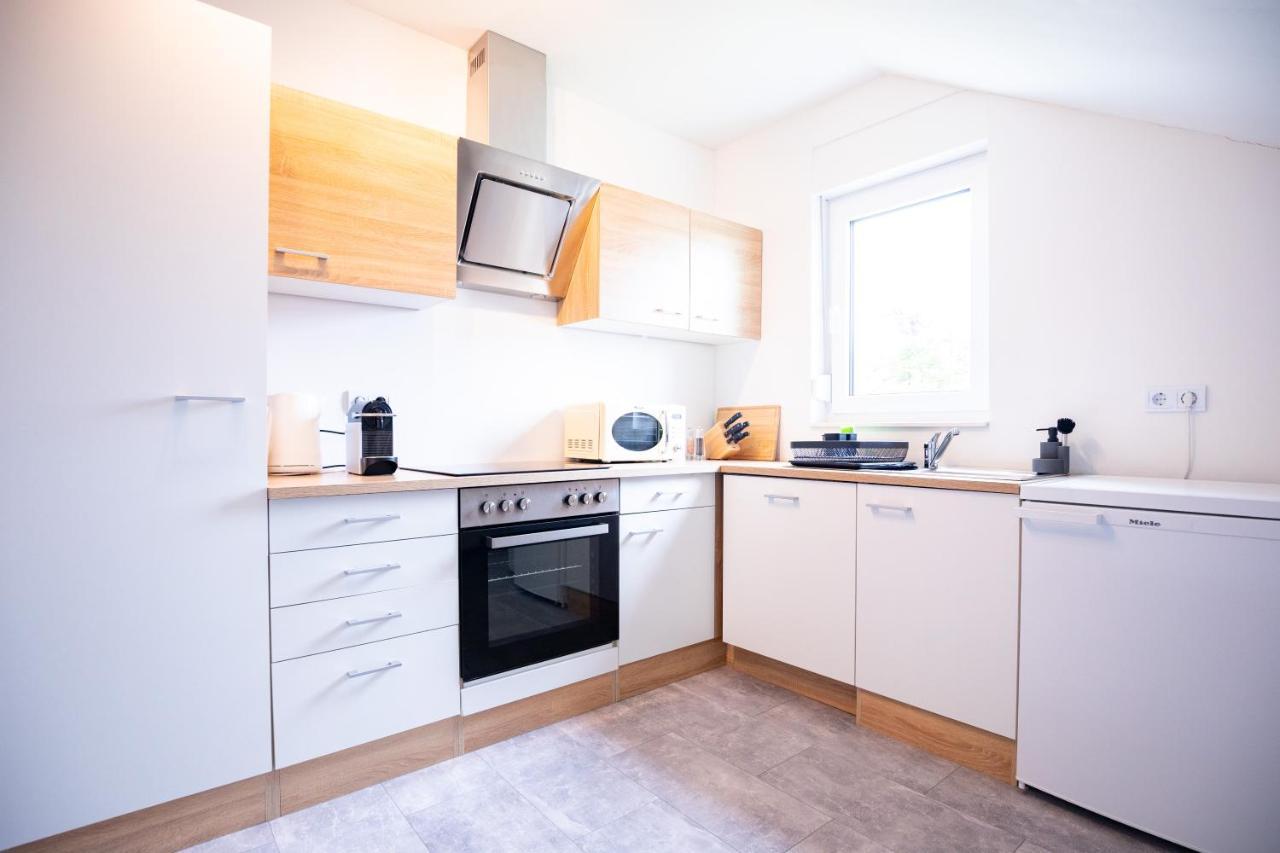 Design-Ferienwohnung In Kelberg Am Nuerburgring: Platz Fuer 6, Kueche, Wifi, Netflix Exterior foto